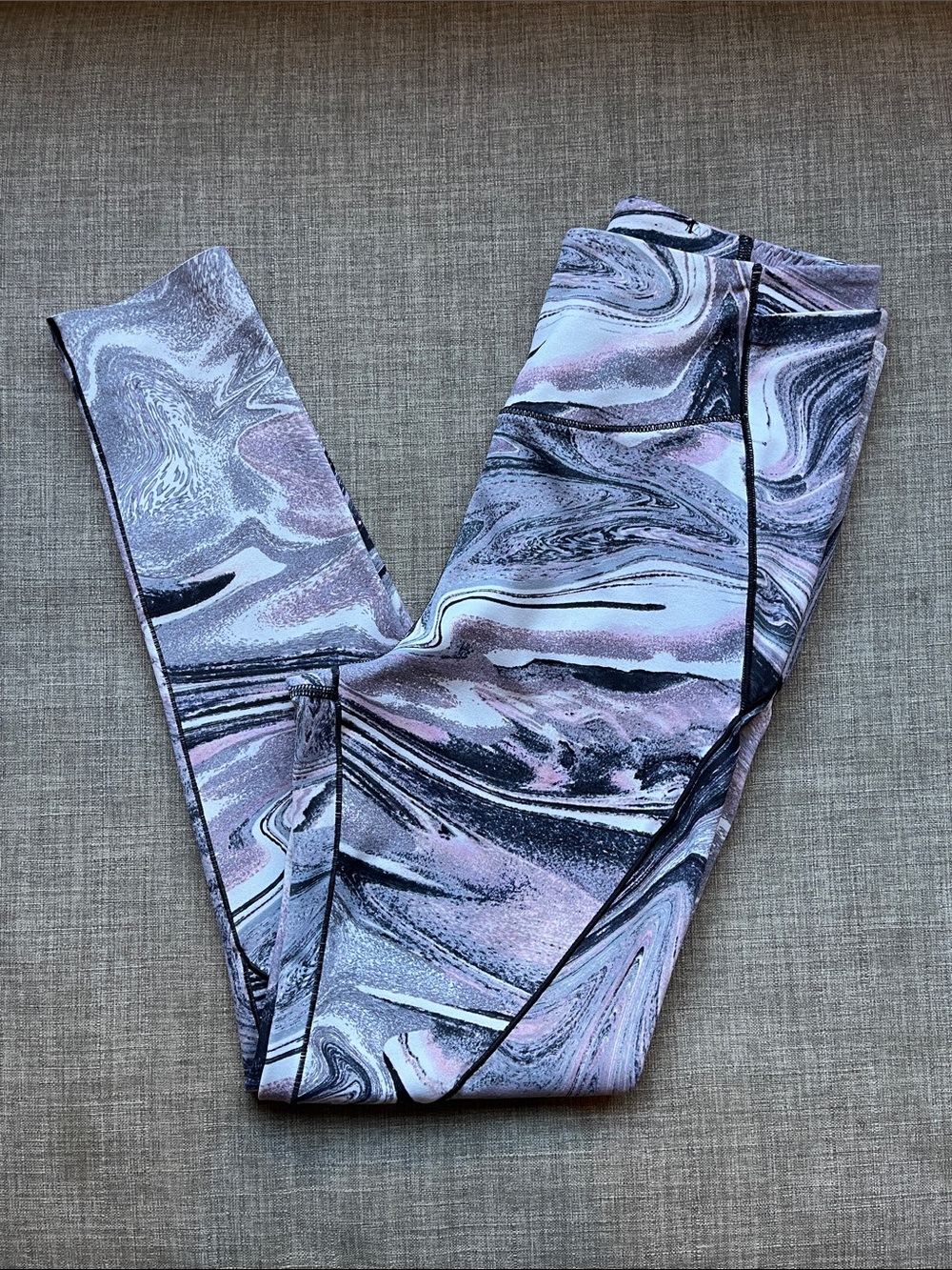 Victoria's Secret Marbled Athletic Leggings 3 Pocket Size 8